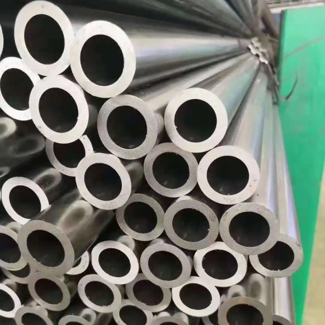 正宁Q345B精密无缝钢管